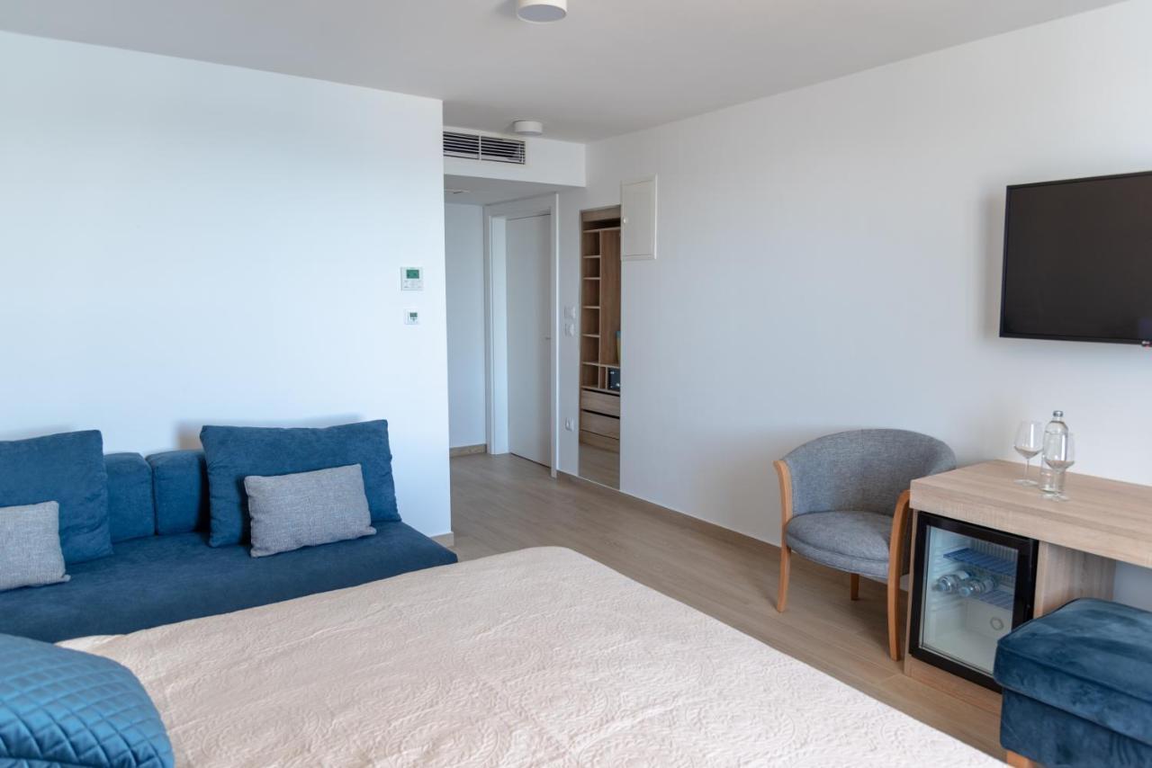 Sangulin Palace M Biograd Na Moru Ngoại thất bức ảnh