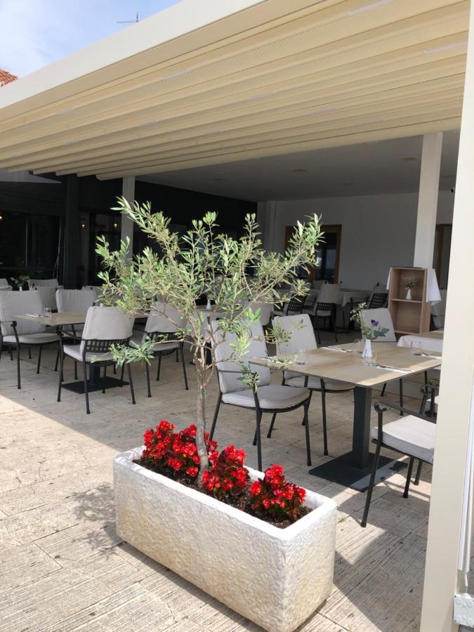 Sangulin Palace M Biograd Na Moru Ngoại thất bức ảnh