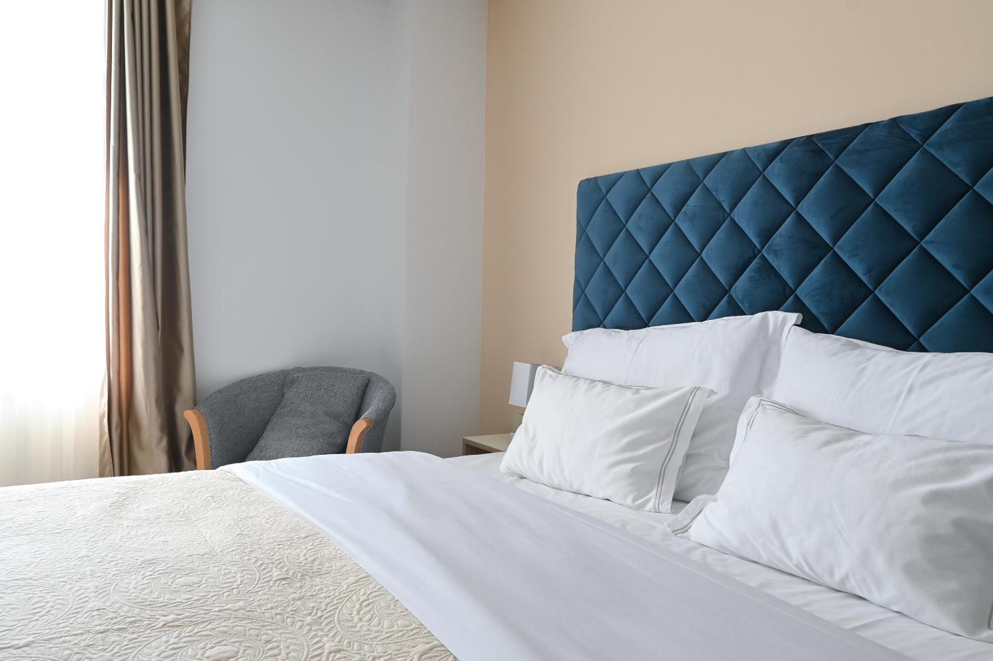 Sangulin Palace M Biograd Na Moru Ngoại thất bức ảnh